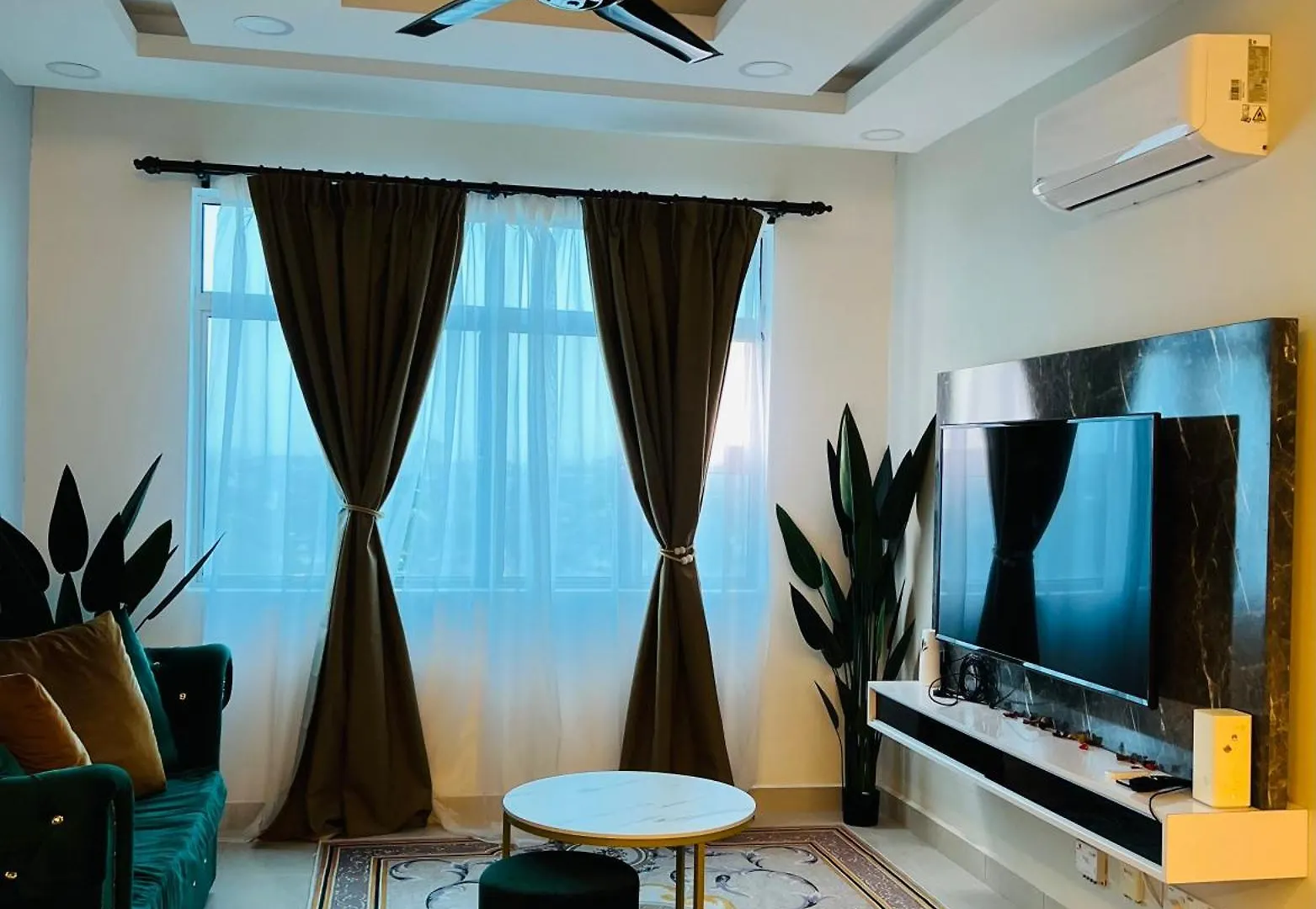 Homely Green Homestay Johor Bahru Apartamento